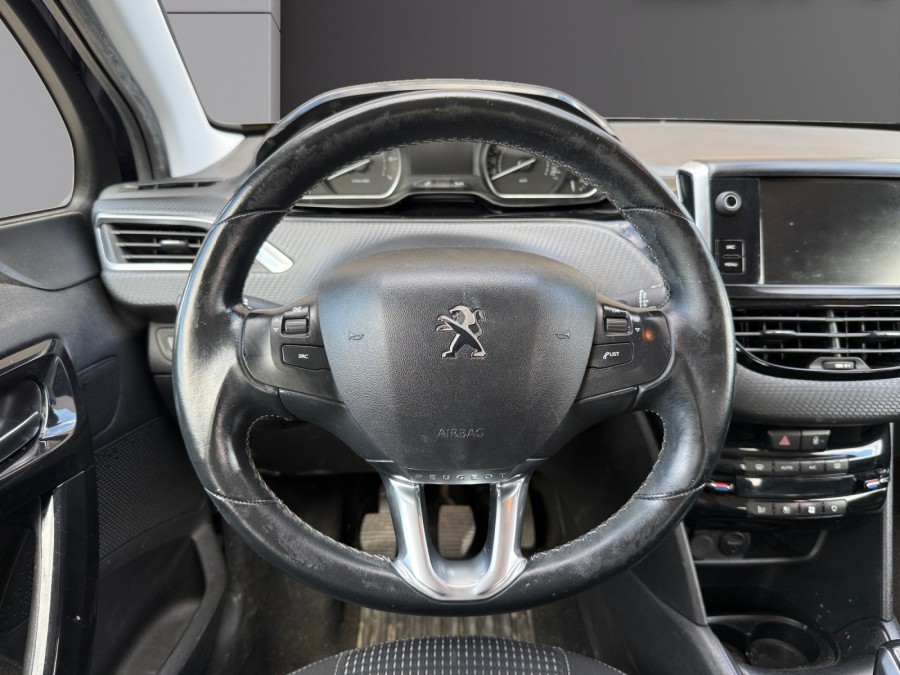 PEUGEOT d'occasion 208 I 1.2 PURE TECH 82 ALLURE de 2018 Poitiers