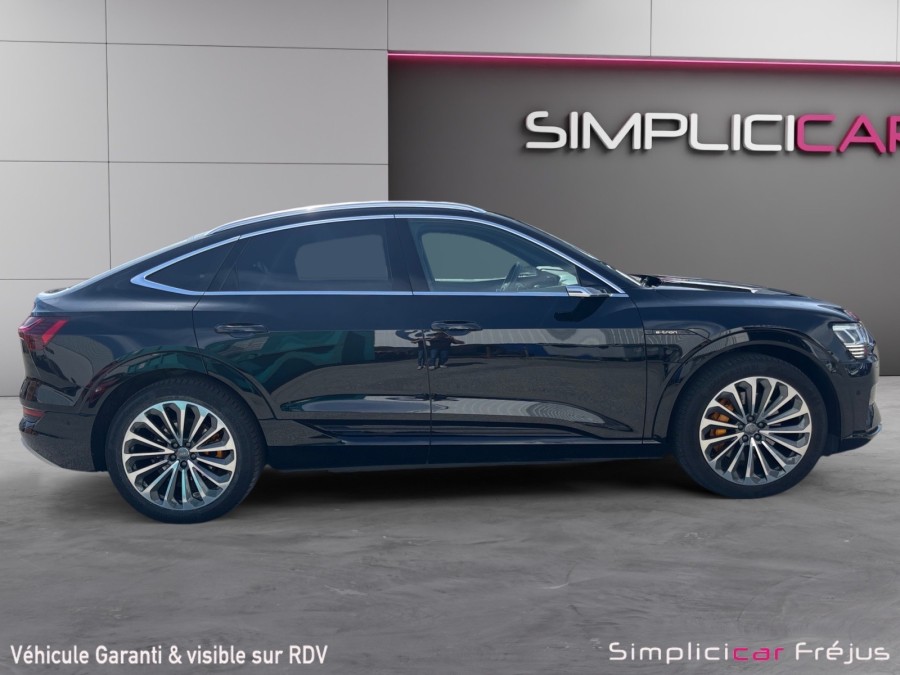 AUDI d'occasion E-TRON SPORTBACK SPORTBACK 55 QUATTRO de 2020 Frejus