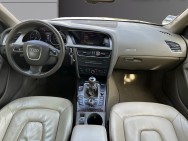 AUDI d'occasion A5 DECAPOTABLE 2.0 TDI 177 AMBIENTE de 2009 Salon de