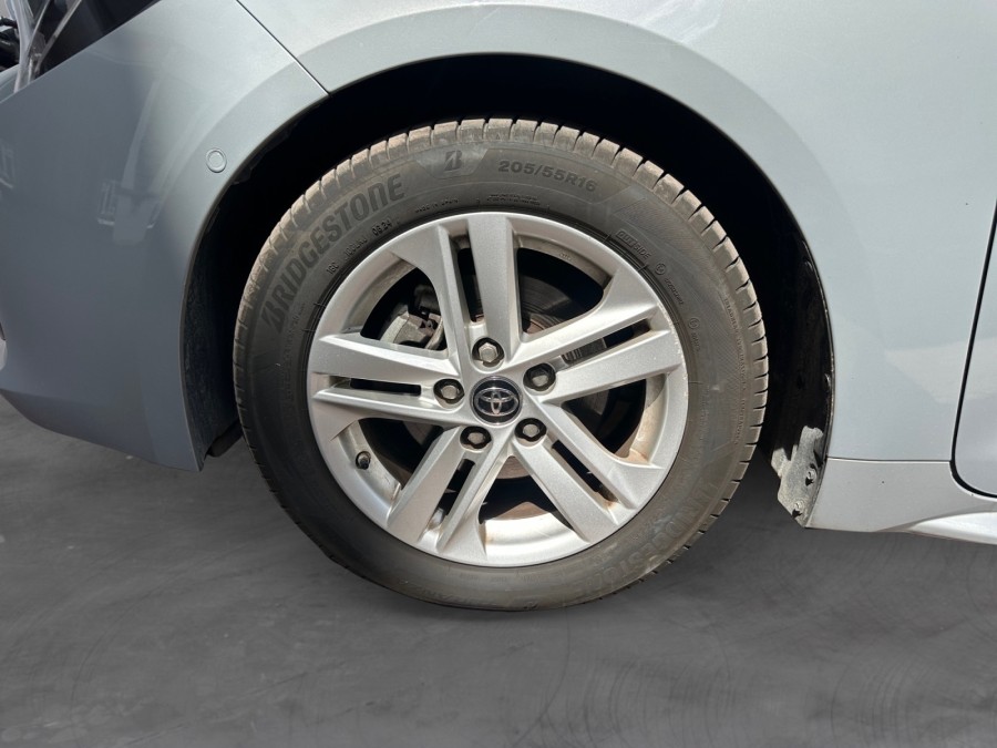 TOYOTA d'occasion COROLLA BREAK TS 122H DYNAMIC de 2023 Le Raincy