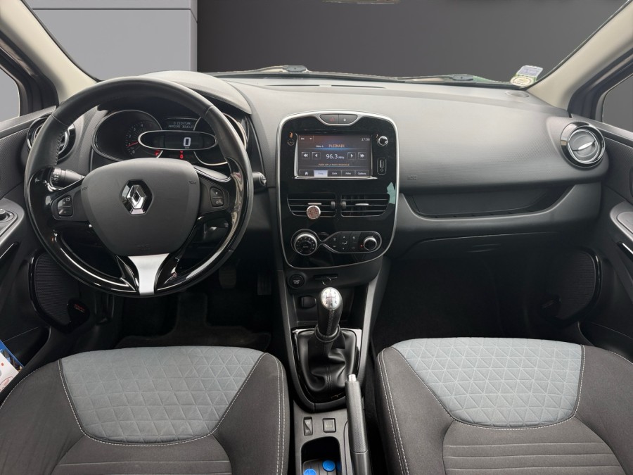 RENAULT d'occasion CLIO IV 1.5 DCI 90 INTENS de 2015 Pontarlier (25)﻿