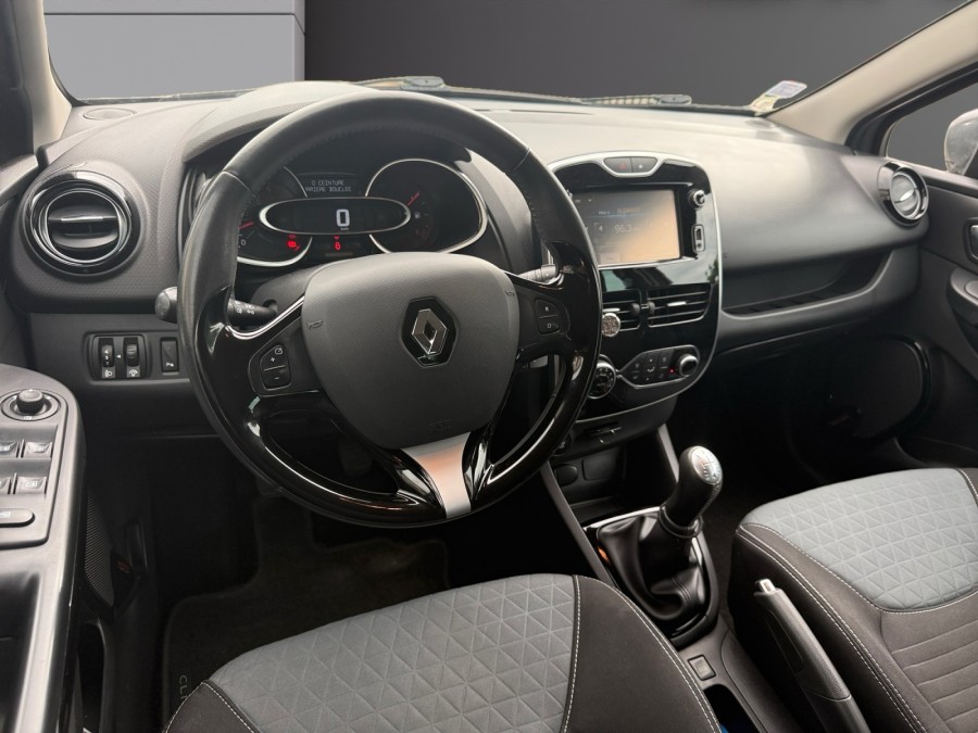 RENAULT d'occasion CLIO IV 1.5 DCI 90 INTENS de 2015 Pontarlier (25)﻿