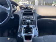 PEUGEOT d'occasion 5008 1.6 HDI 115 ACCESS de 2013 Limoges (87)﻿