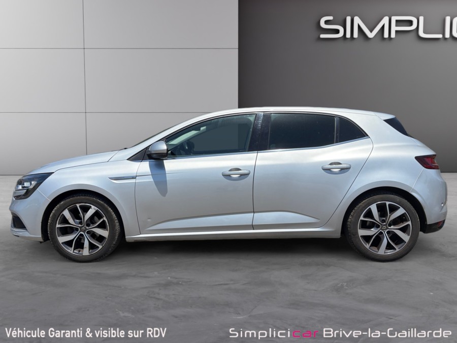 RENAULT d'occasion MEGANE IV BERLINE BICORPS TROIS OU CINQ PORTES 1.5