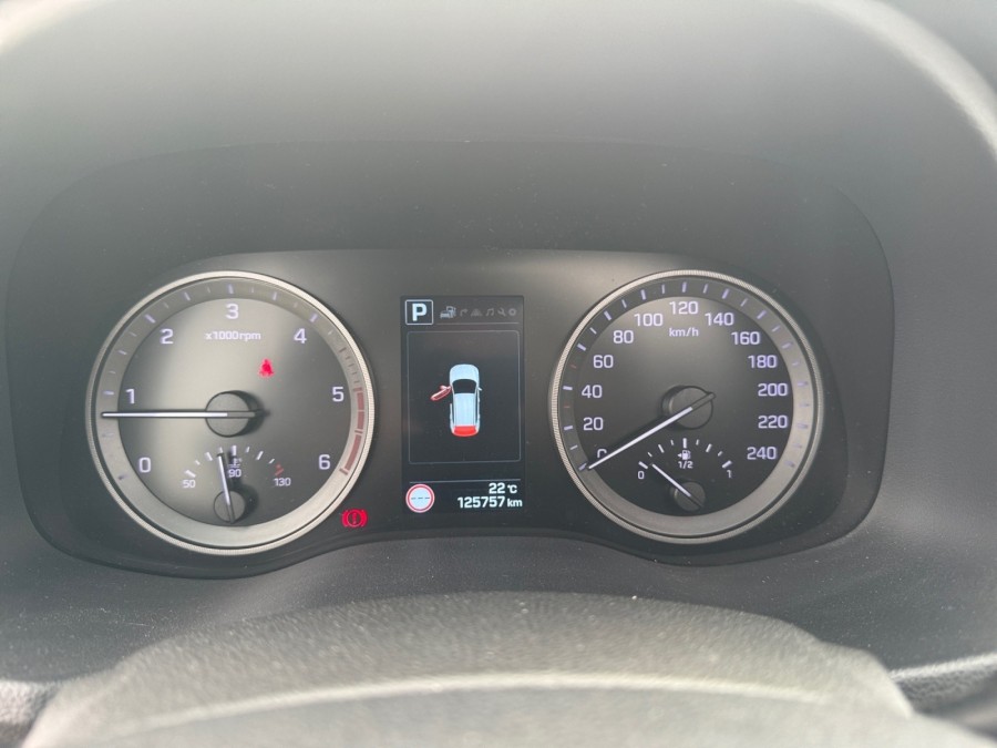 HYUNDAI d'occasion TUCSON 1.7 CRDI 141 INTUITIVE DCT de 2017 Troyes