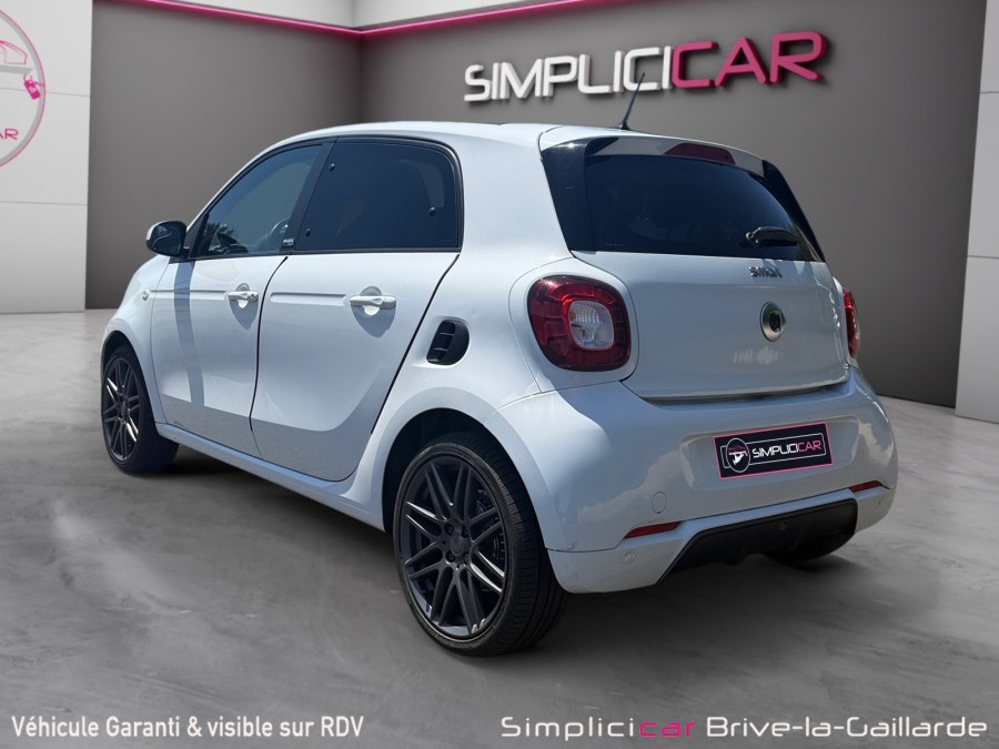 SMART d'occasion FORFOUR BERLINE BICORPS TROIS OU CINQ PORTES 0.9 90