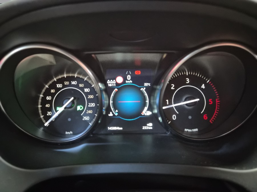 JAGUAR d'occasion E-PACE D150 FWD R-DYNAMIC SE de 2019 Fontainebleau