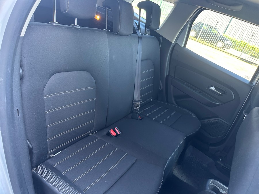 DACIA d'occasion DUSTER 1.5 DCI 110 PRESTIGE 4X4 de 2018 Le Puy en