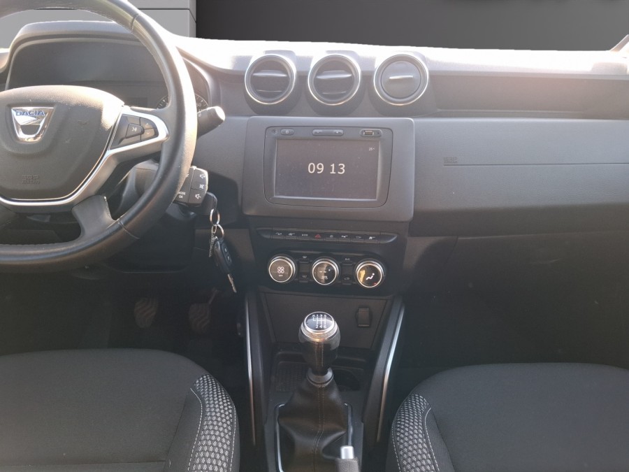 DACIA d'occasion DUSTER 1.5 DCI 110 PRESTIGE 4X4 de 2018 Le Puy en