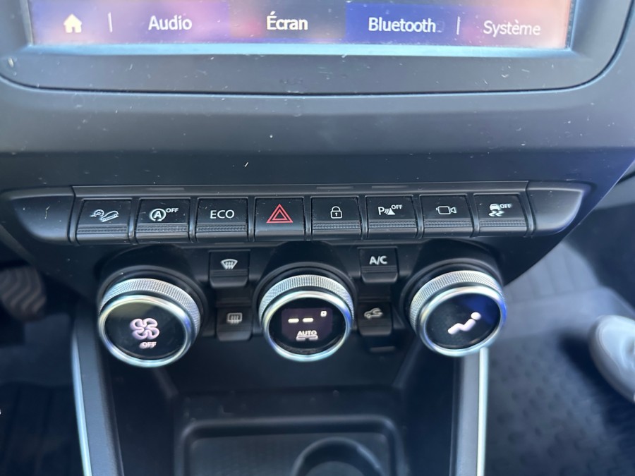 DACIA d'occasion DUSTER 1.5 DCI 110 PRESTIGE 4X4 de 2018 Le Puy en