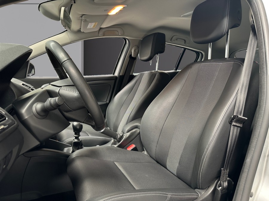 RENAULT d'occasion MEGANE 1.5 DCI 95 de 2015 Lorient (56)﻿
