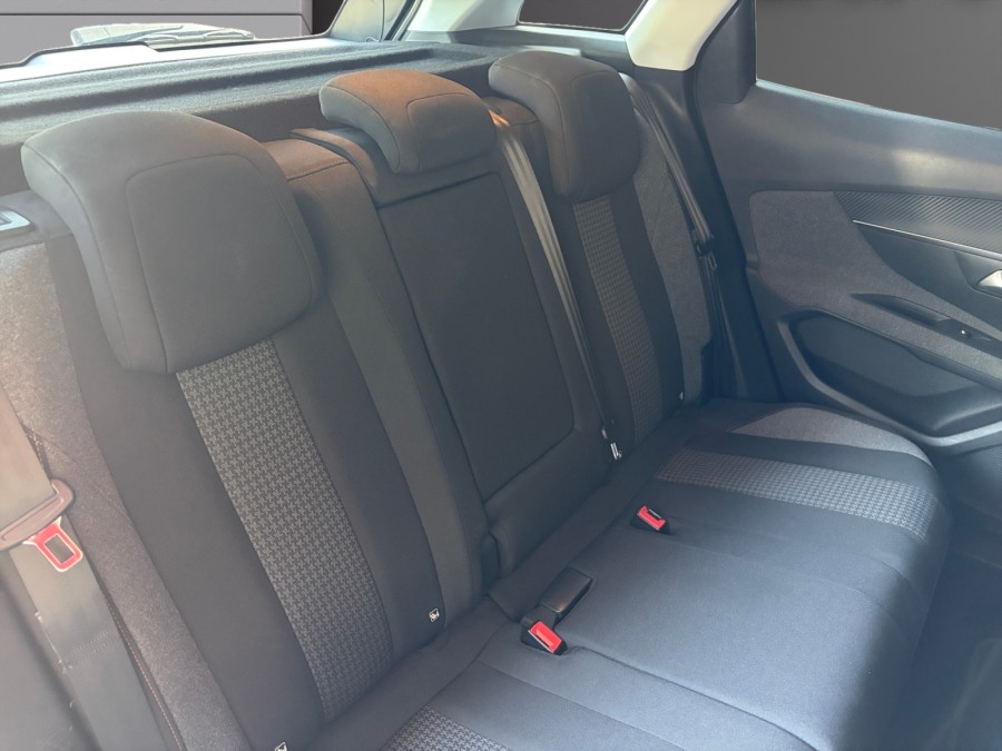 PEUGEOT d'occasion 3008 II SUV 1.2 PURE TECH 130 ACTIVE EAT PH2 de