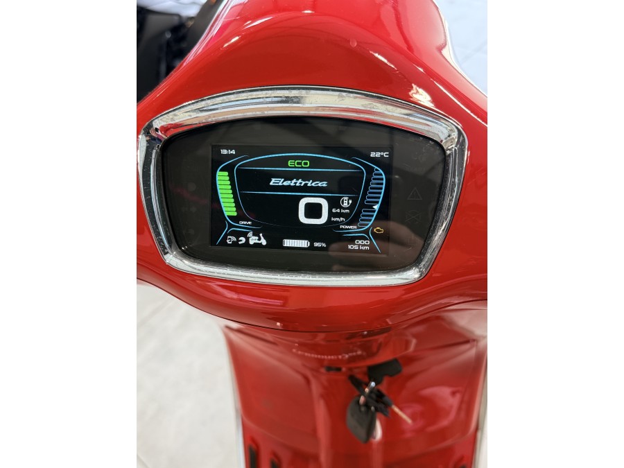 PIAGGIO d'occasion ELETT.70 RED 45 de 2023 St Jean du Cardonnay (76)﻿