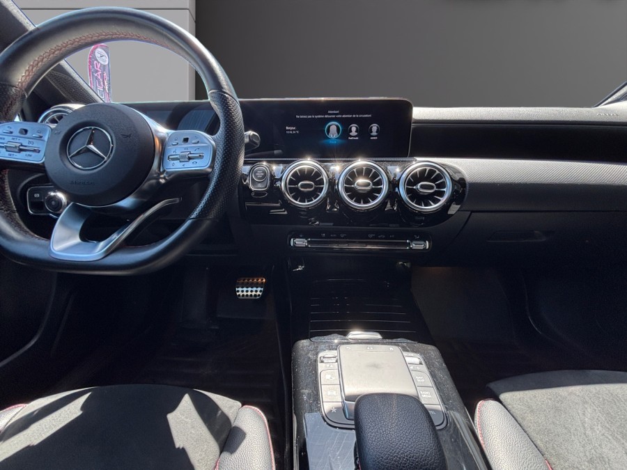 MERCEDES d'occasion CLASSE A A180 D AMG LINE 7G-DCT de 2020 Genevois