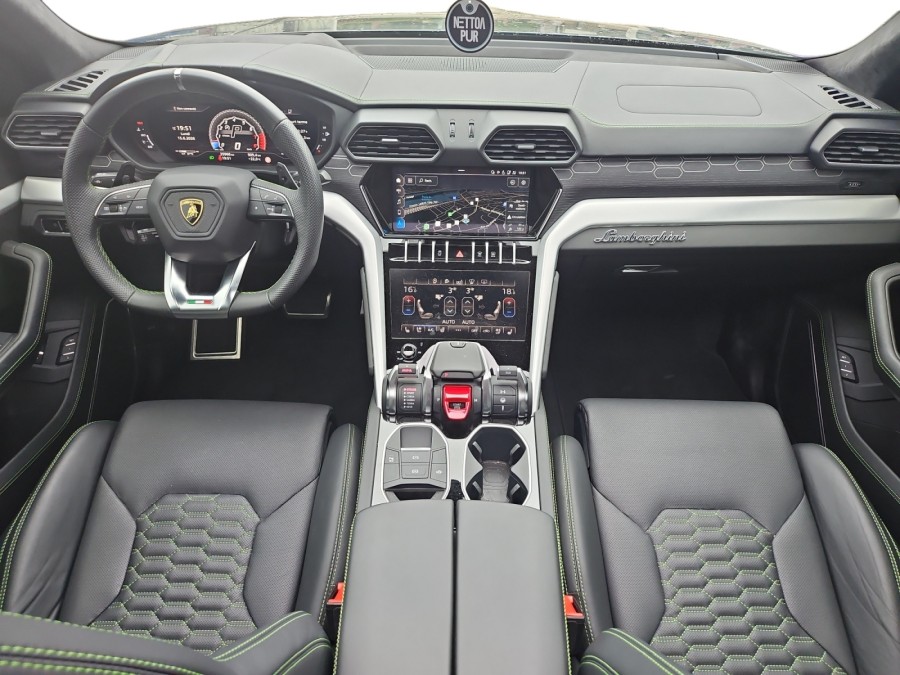 LAMBORGHINI d'occasion URUS 4.0 V8 de 2020 Orgeval Verneuil (78)﻿