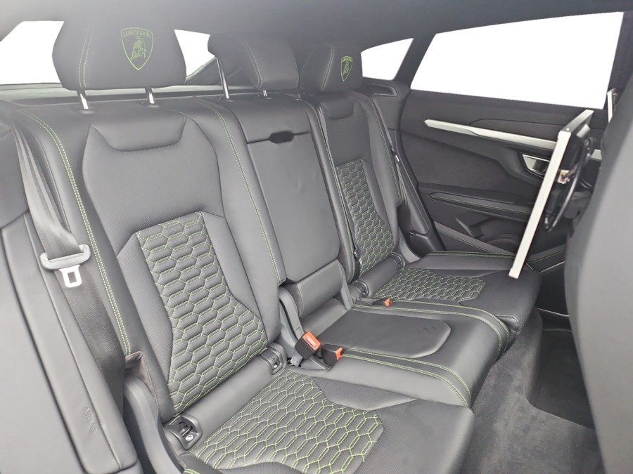LAMBORGHINI d'occasion URUS 4.0 V8 de 2020 Orgeval Verneuil (78)﻿