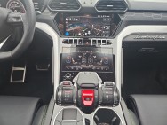 LAMBORGHINI d'occasion URUS 4.0 V8 de 2020 Orgeval Verneuil (78)﻿