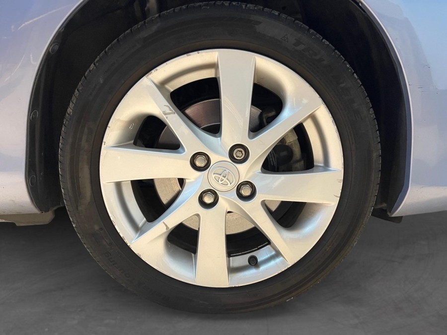 TOYOTA d'occasion YARIS 1.5 100H STYLE de 2014 Tours (37)﻿