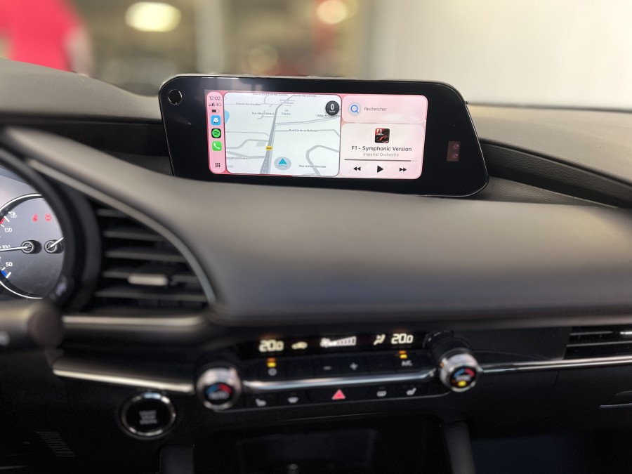 MAZDA d'occasion 3 BERLINE BICORPS TROIS OU CINQ PORTES MAZDA 3