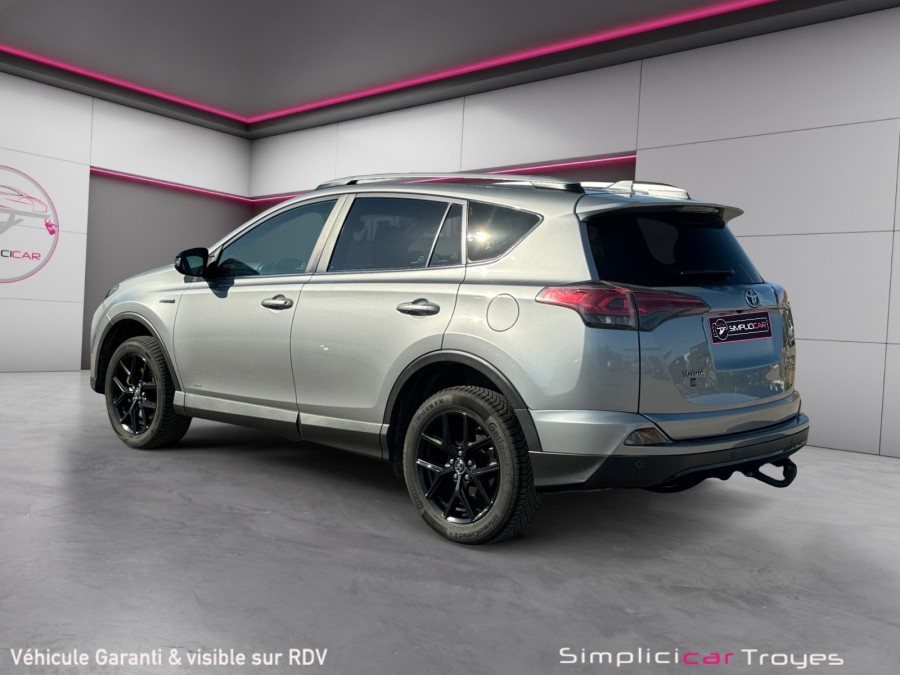 TOYOTA d'occasion RAV 4 IV HYBRIDE 2WD BLACK EDITION de 2018 Troyes