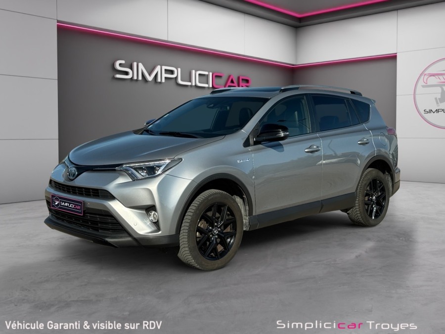 TOYOTA d'occasion RAV 4 IV HYBRIDE 2WD BLACK EDITION de 2018 Troyes