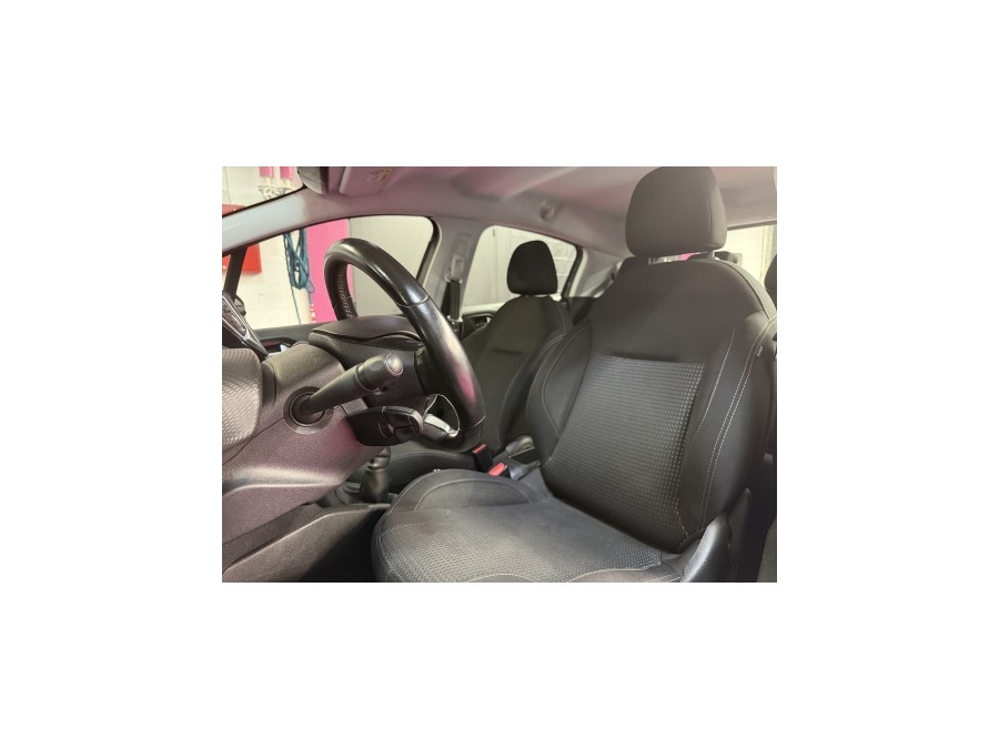 PEUGEOT d'occasion 208 I 1.2 PURE TECH 82 STYLE de 2018 Villebon Sur