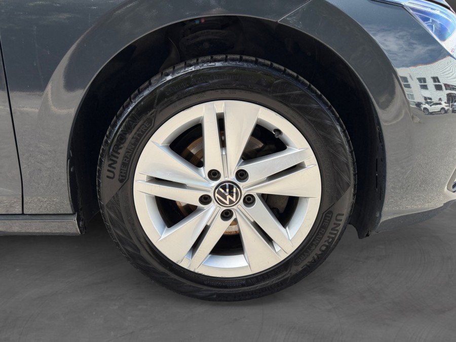 VOLKSWAGEN d'occasion GOLF VIII 1.0 TSI OPF 110 MATCH de 2021 Saint
