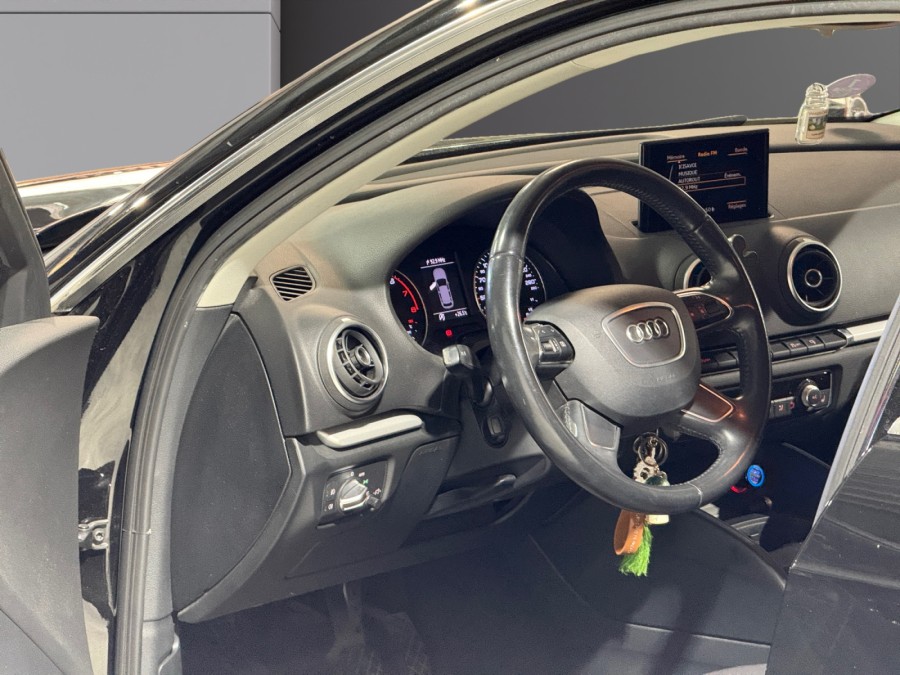 AUDI d'occasion A3 Sportback 1.2 TFSI 110 ATTRACTION de 2015 Meximeux