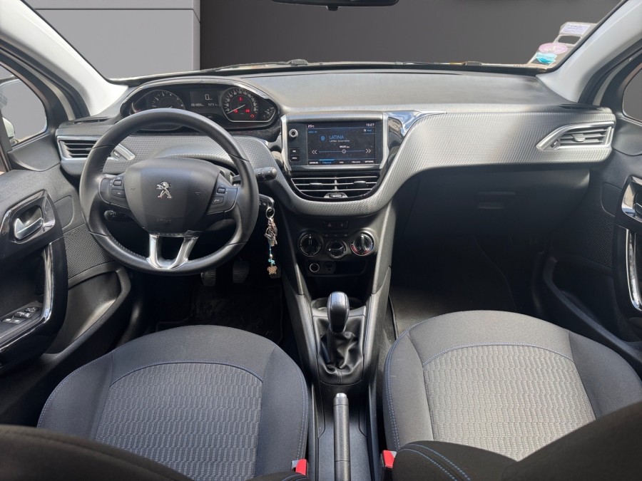PEUGEOT d'occasion 208 I 1.2 PURE TECH 82 STYLE de 2017 Le Raincy