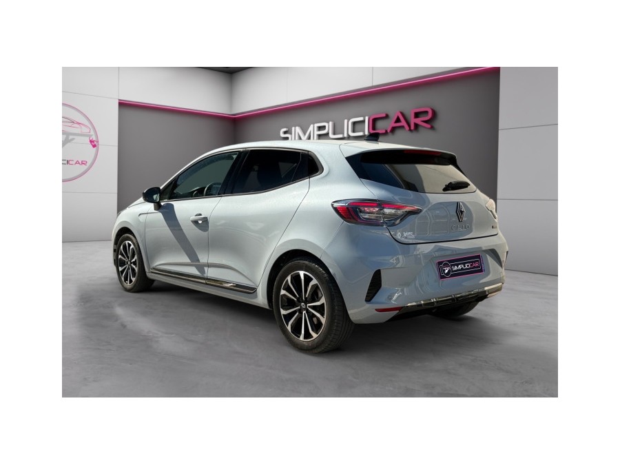 RENAULT d'occasion CLIO 1.6 E-TECH 145 TECHNO de 2025 La Ciotat (13)﻿