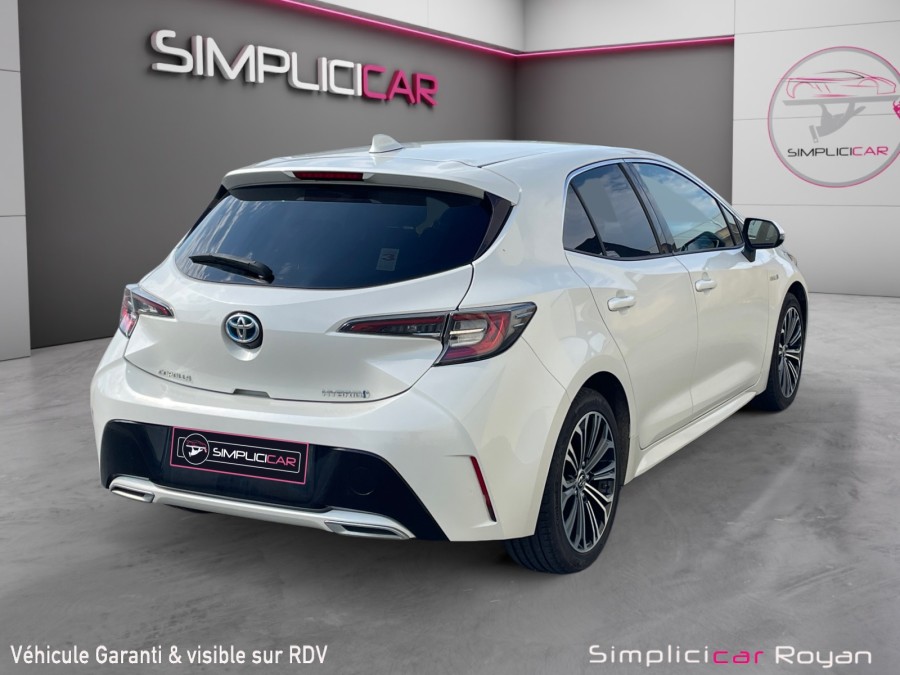 TOYOTA d'occasion COROLLA BERLINE BICORPS TROIS OU CINQ PORTES 184H