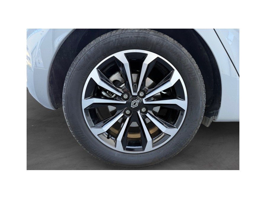 RENAULT d'occasion CLIO 1.6 E-TECH 145 TECHNO de 2025 La Ciotat (13)﻿