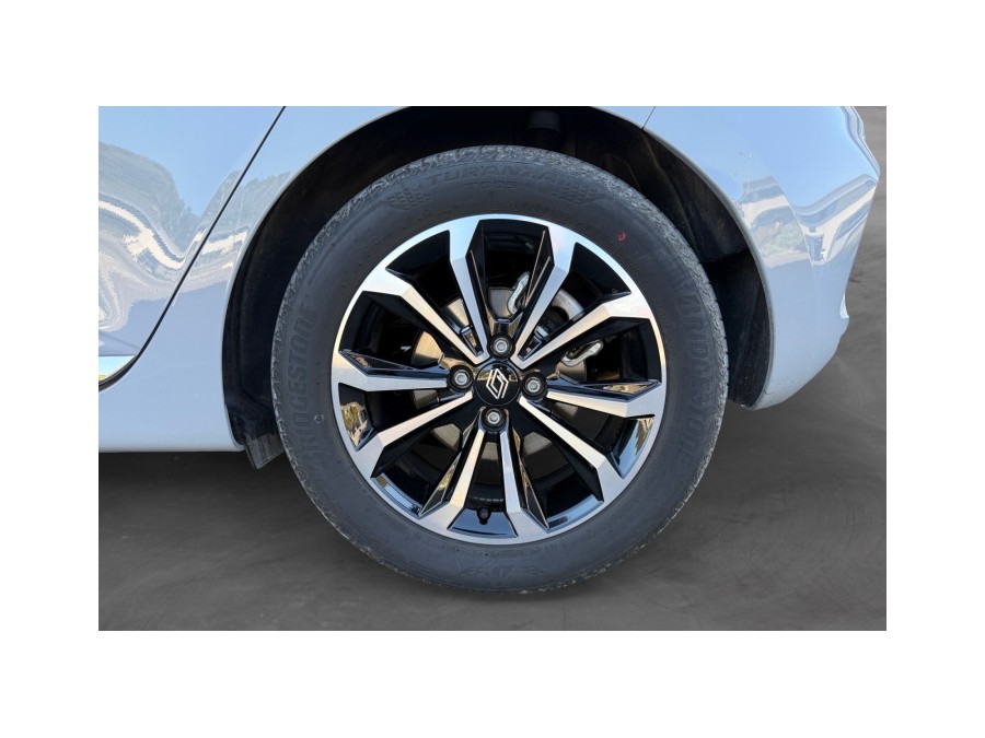 RENAULT d'occasion CLIO 1.6 E-TECH 145 TECHNO de 2025 La Ciotat (13)﻿