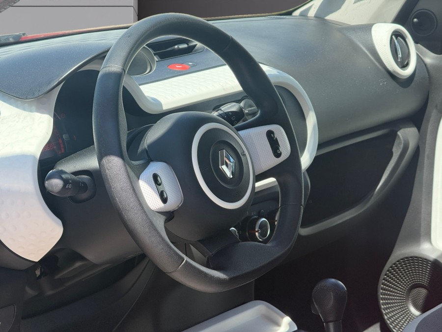 RENAULT d'occasion TWINGO III 1.0 SCE 70 RED NIGHT EDC de 2018 Vannes