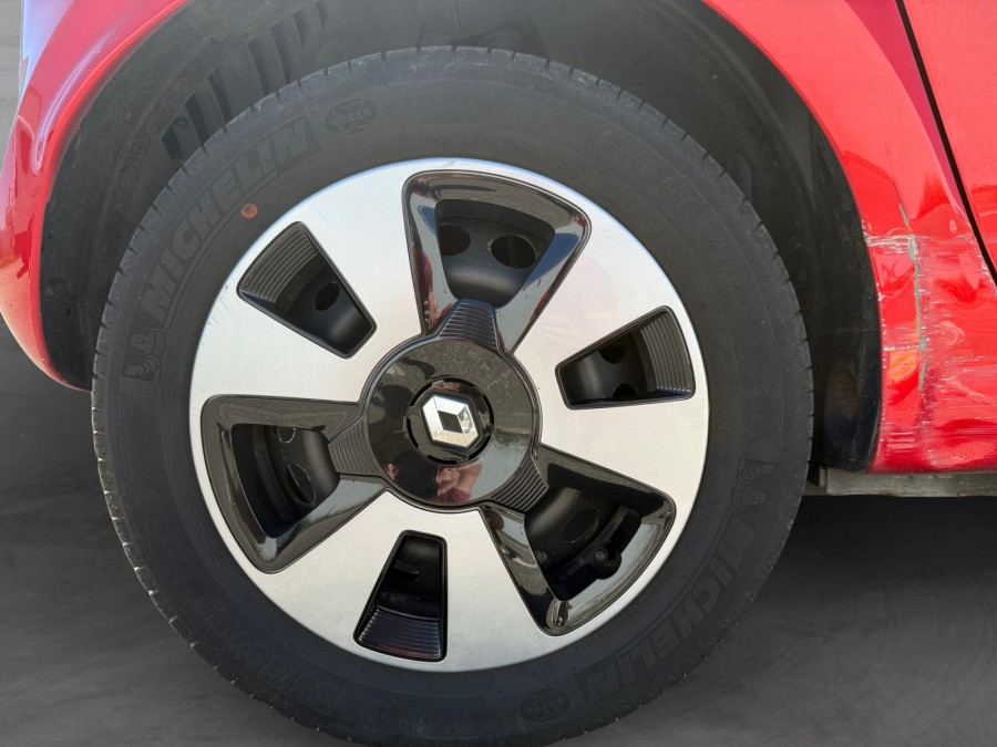 RENAULT d'occasion TWINGO III 1.0 SCE 70 RED NIGHT EDC de 2018 Vannes