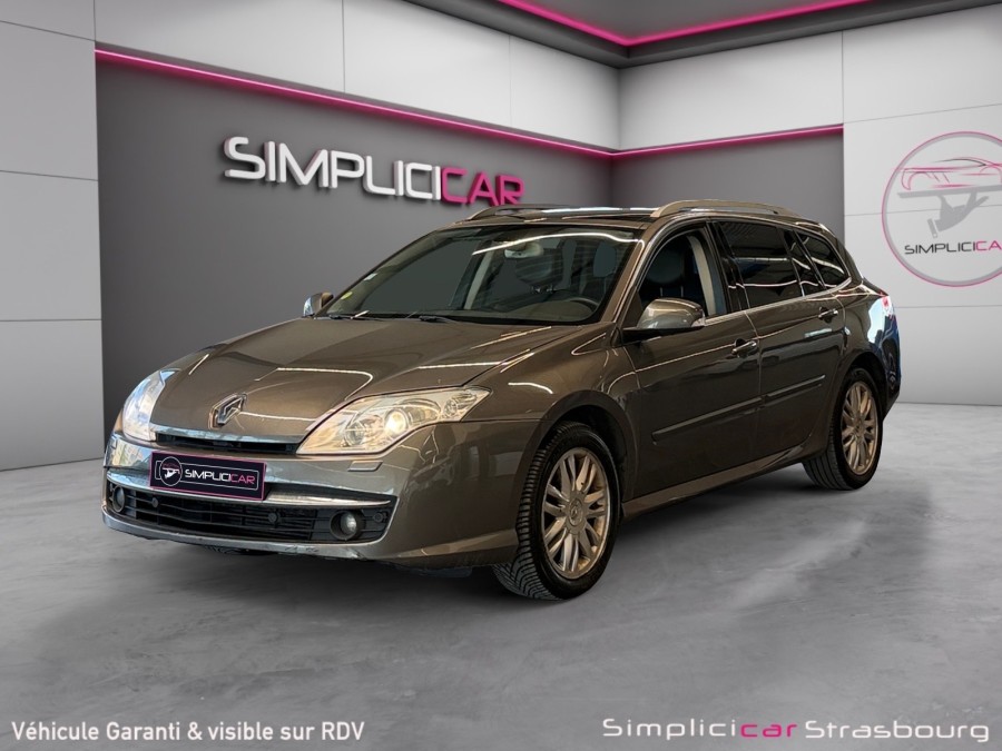 RENAULT d'occasion LAGUNA III GRANDTOUR 2.0 DCI 150 CELSIUM de 2010
