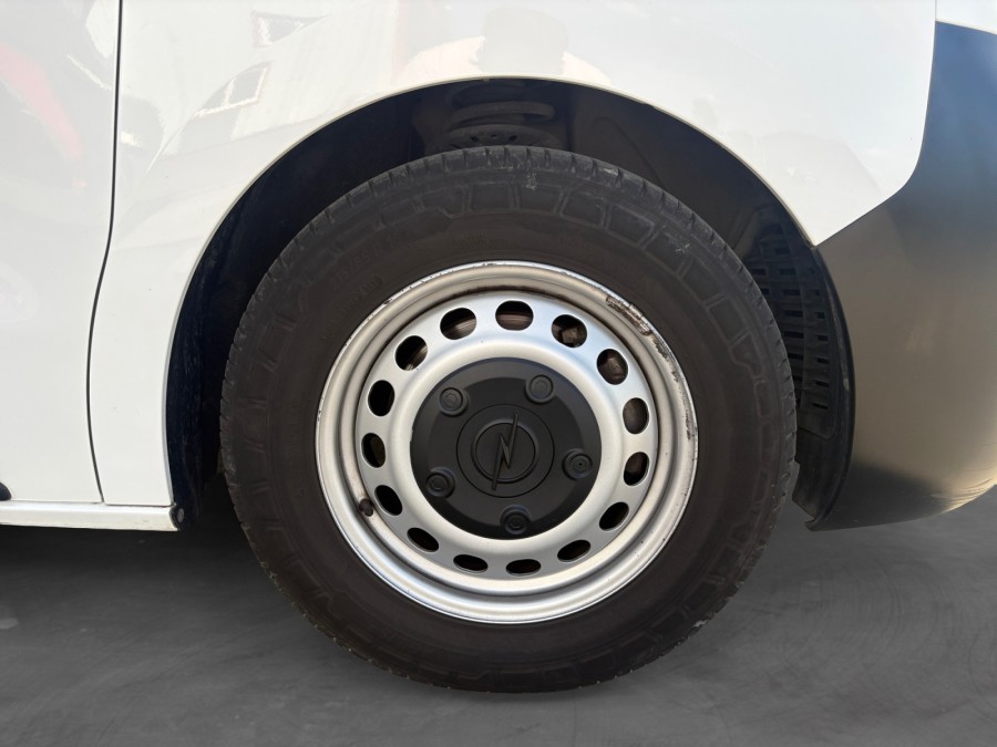 OPEL d'occasion VIVARO COMBI L3 1.5 D 120 de 2022 Méry Sur Oise (95)﻿