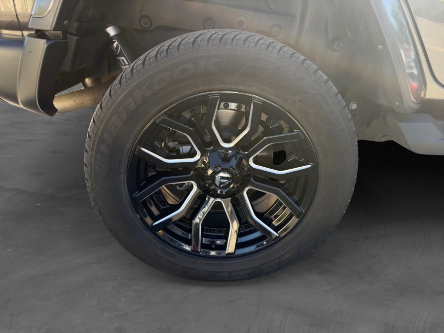 JEEP d'occasion WRANGLER IV UNLIMITED 2.0I T 380 4XE OVERLAND BA de