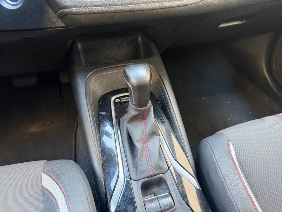 TOYOTA d'occasion COROLLA BREAK 184 ch Hybride de 2022 Paris 15 (75)﻿
