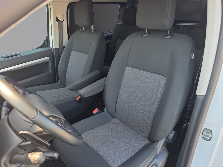 CITROEN d'occasion JUMPY III FOURGON CA M 2.0 BLUE HDI 180 PACK
