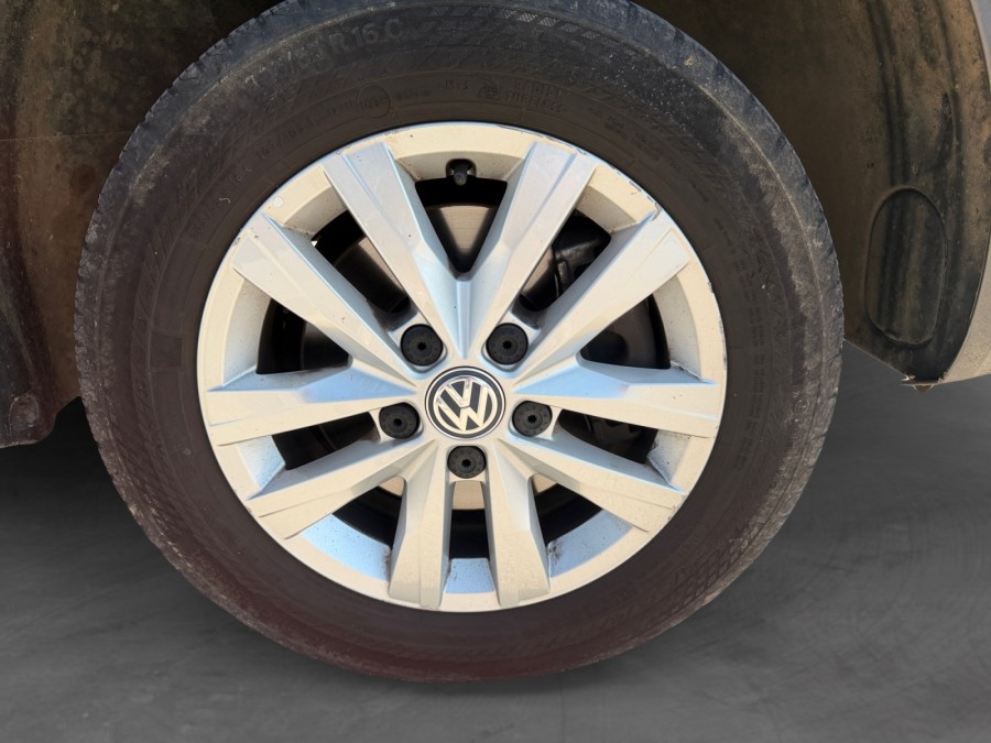 VOLKSWAGEN d'occasion TRANSPORTER T6 FOURGON 6.1 L1H1 2.0 TDI 150