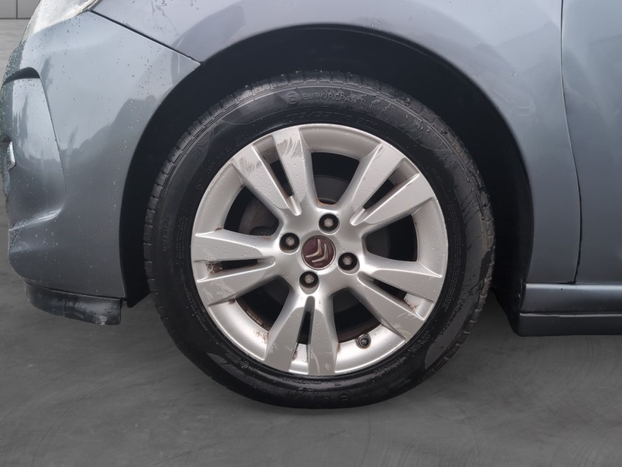 CITROEN d'occasion DS3 1.6 E-HDI 90 SO CHIC de 2012 Brest (29)﻿