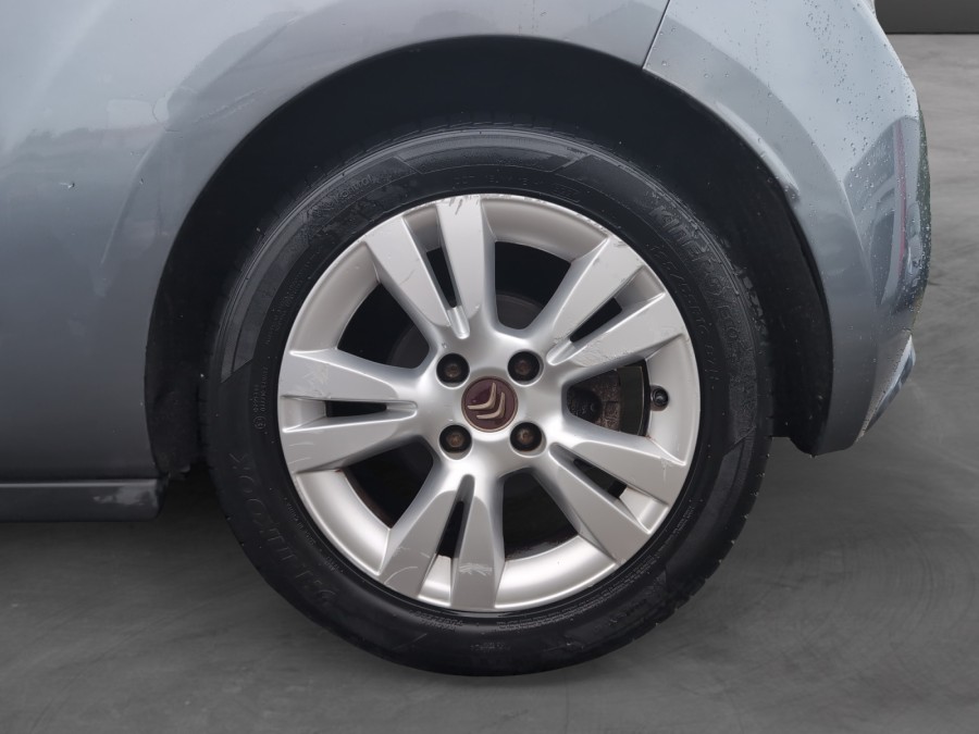CITROEN d'occasion DS3 1.6 E-HDI 90 SO CHIC de 2012 Brest (29)﻿
