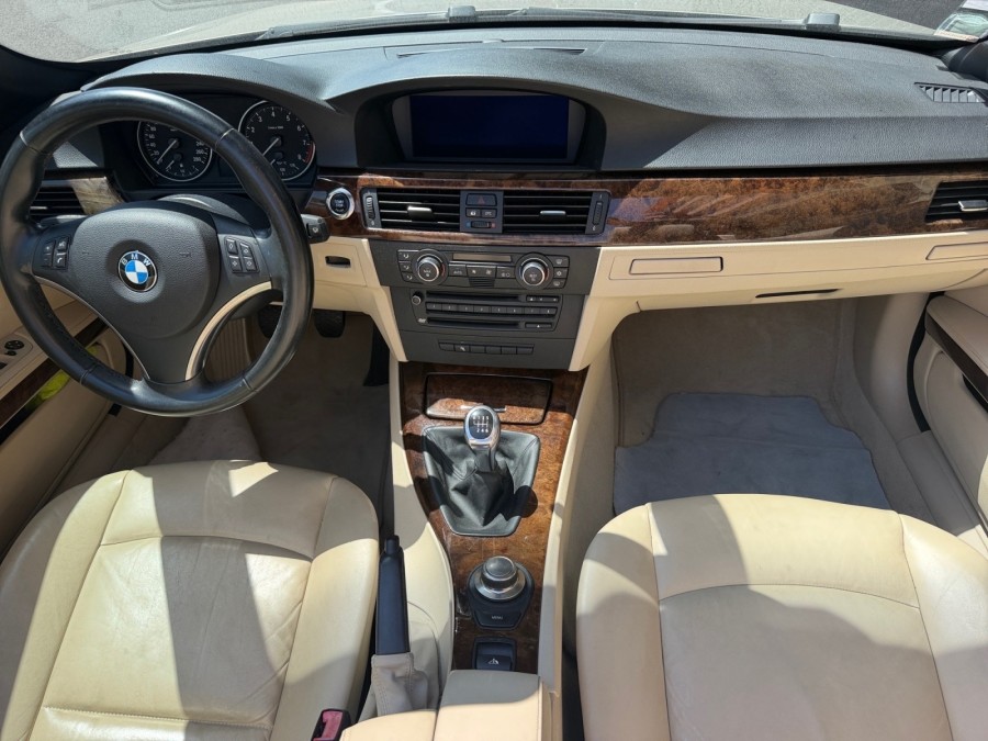 BMW d'occasion 3 DECAPOTABLE CC 325I SPORT DESIGN de 2007 Cannes (06)﻿
