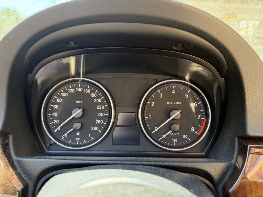 BMW d'occasion 3 DECAPOTABLE CC 325I SPORT DESIGN de 2007 Cannes (06)﻿