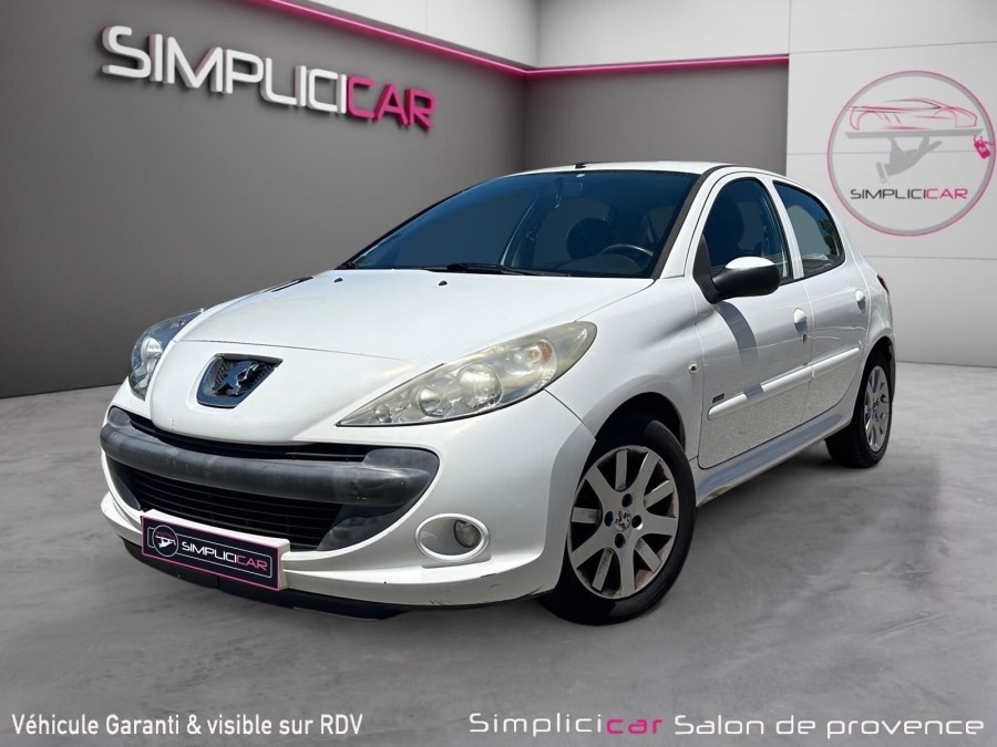 PEUGEOT d'occasion 206 + 1.4 HDI 70 ACCESS de 2011 Salon de Provence