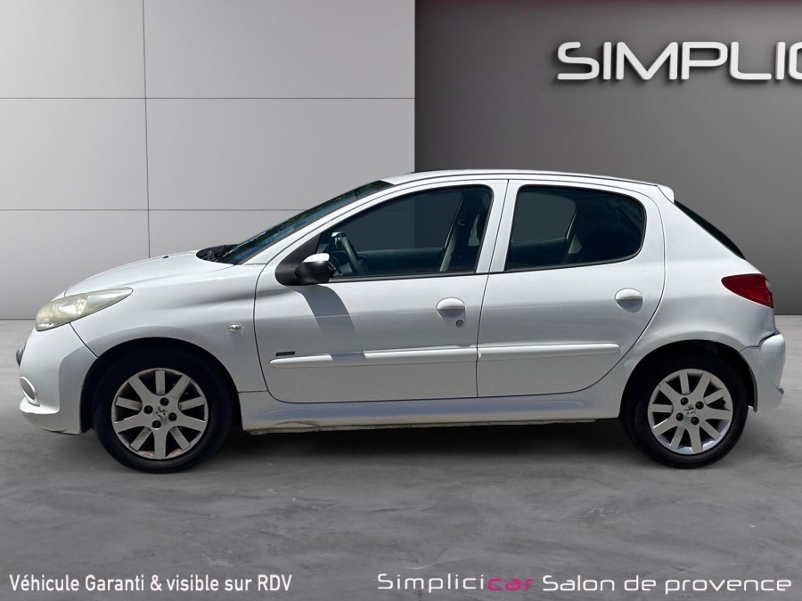 PEUGEOT d'occasion 206 + 1.4 HDI 70 ACCESS de 2011 Salon de Provence