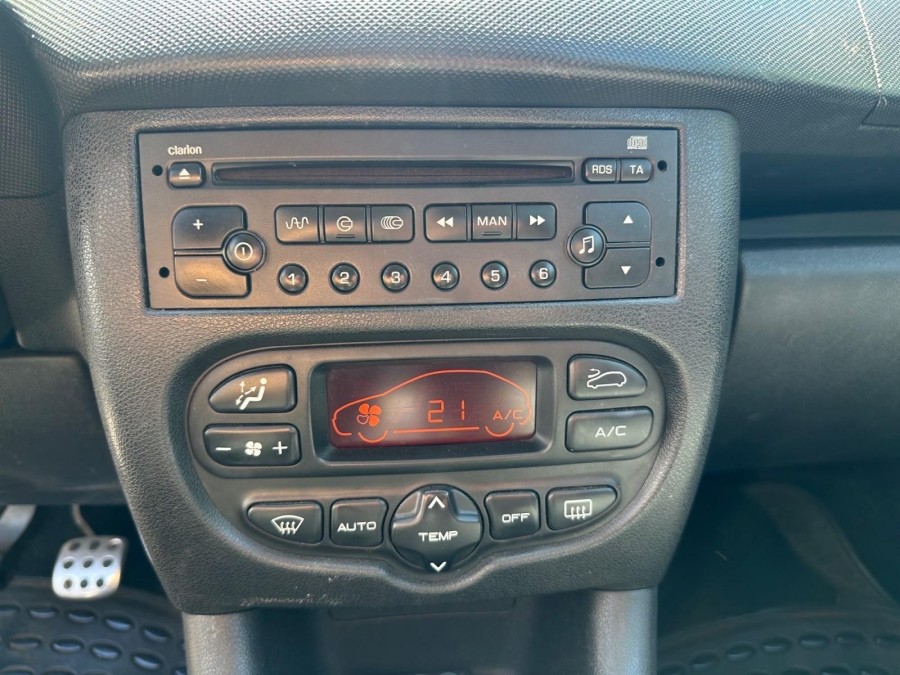 PEUGEOT d'occasion 206 + 1.4 HDI 70 ACCESS de 2011 Salon de Provence