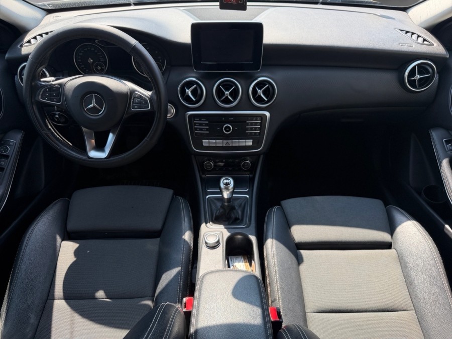 MERCEDES d'occasion CLASSE A A180 D BUSINESS EDITION de 2017 Vernon