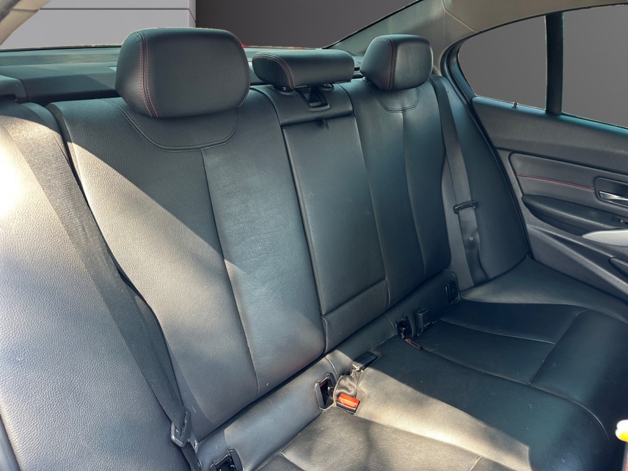 BMW d'occasion SERIE 3 320D 184 LOUNGE BA de 2013 Osny (95)﻿